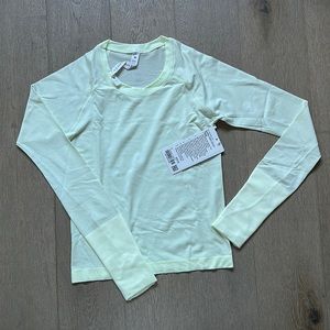 NWT swiftly tech long sleeve race length elixir size 4 lululemon